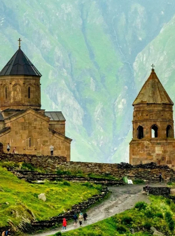 Day Trip from Tbilisi to Kazbegi